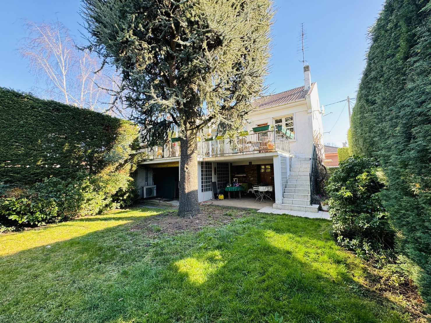 Maison 6 pièces 115 m² · à Livry Gargan · 115 m² · 360 000 €