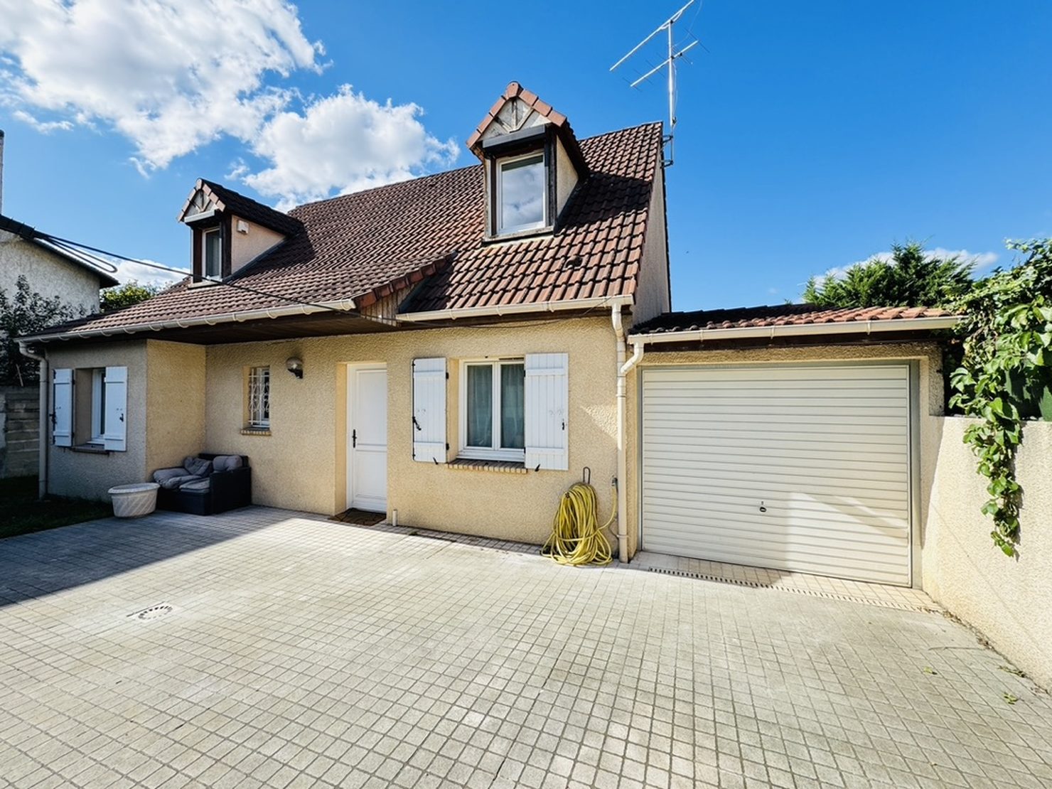 Maison 6 pièces 125 m² · à Livry Gargan · 125 m² · 385 000 €