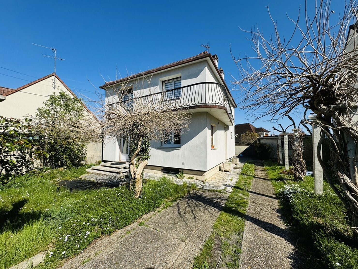 Maison 5 pièces 106 m² · à Clichy sous Bois · 106 m² · 330 000 €